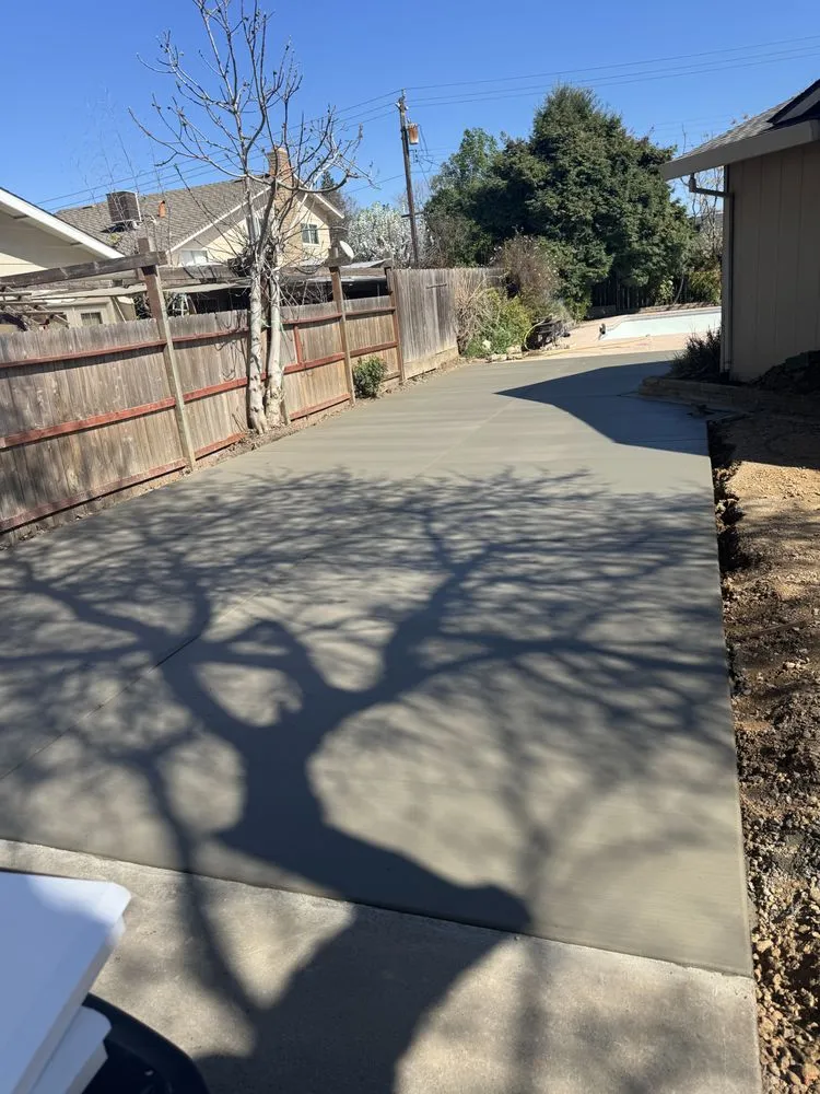 Affordable lawn care service experts serving Lodi, CA - Pro Terra Solutions