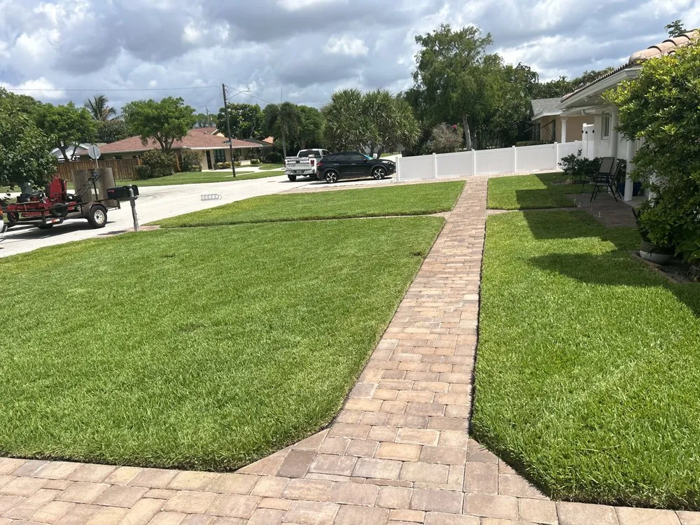 Reliable lawn mowing service for residential properties across Pompano Beach, FL - Pro Touch