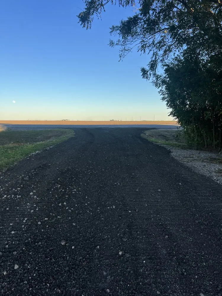 Top-rated lawn care service experts serving Odem, TX - Pro Transport