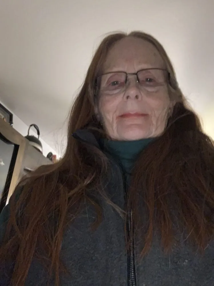 Trusted garden landscaping experts serving Garden Prairie, IL - Pro Tree Care Linda Johns