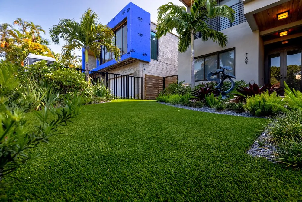 Affordable outdoor landscaping near you across Southwest Ranches, FL - Pro Turf Greens