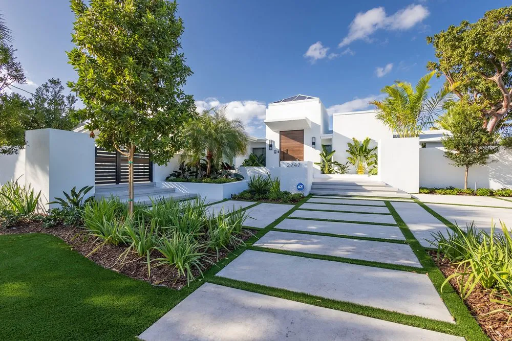 Trusted landscape installation experts serving Southwest Ranches, FL - Pro Turf Greens