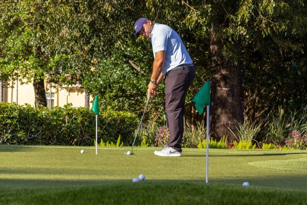 Affordable lawn care service in Southwest Ranches, FL - Pro Turf Greens