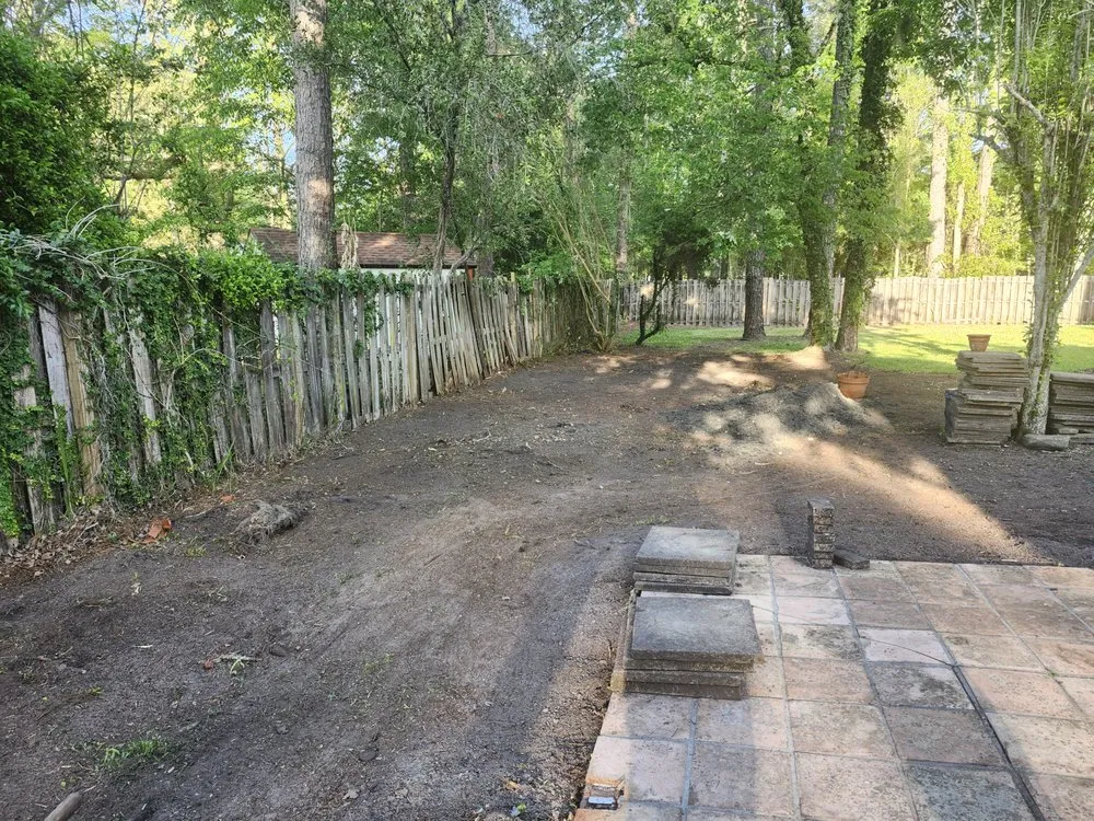 Custom residential landscaping experts serving Jacksonville, FL - Pro Turf Improvers