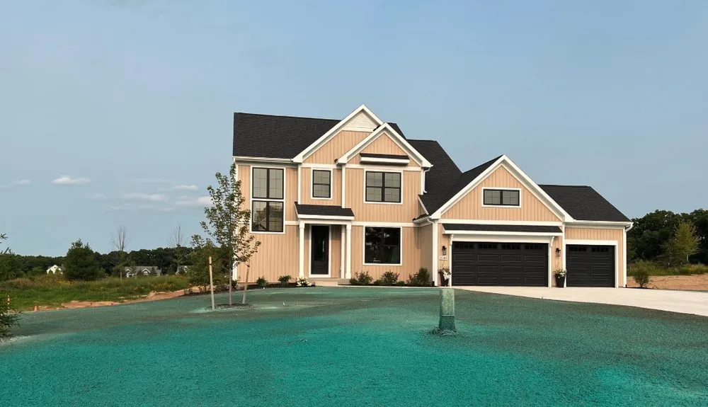 Expert lawn care service in Kalamazoo, MI - Pro Turf Management