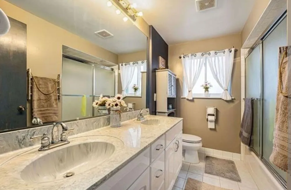 Reliable lawn mowing service experts serving Roseville, MI - Procare Property Solutions