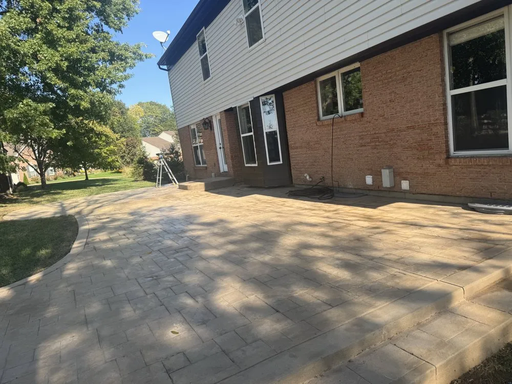 Affordable residential landscaping in Middletown, OH by Procuts Lawncare and Landscaping