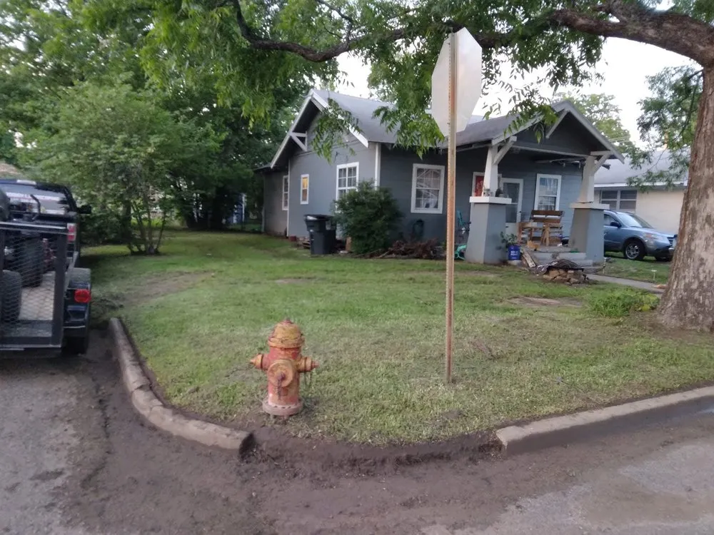 Top-rated residential landscaping for year-round maintenance in Durant, OK by Prodigy Landscaping & Remodels