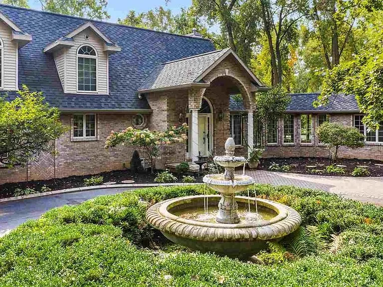 Local landscape installation for beautiful yards across Oshkosh, WI - Product Solutions, LLC