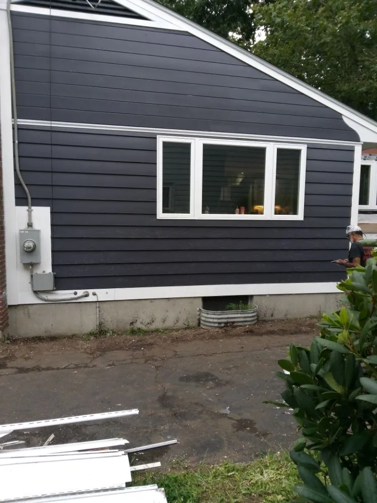 Professional yard cleanup service in New London, CT - Productive services