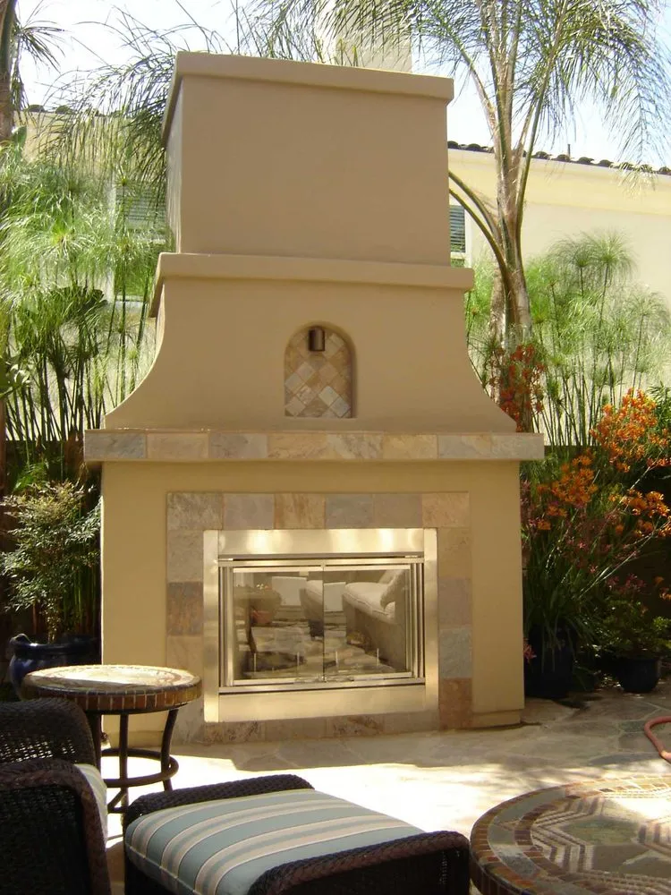 Professional outdoor landscaping for beautiful yards in Encinitas, CA by ProEarth Landscape