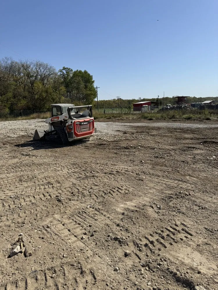 Local residential landscaping in Greenwood, IN by Proesk Lawncare