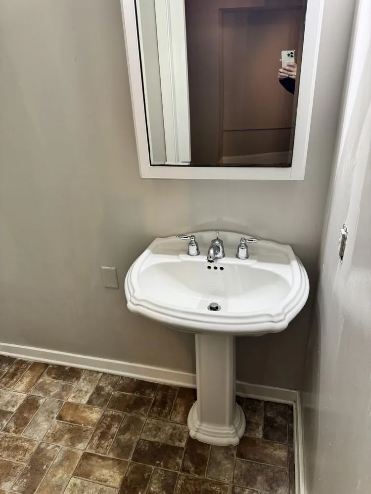 Top-rated landscaping services for homes across Milwaukee, WI - Professional and Commercial Cleaning