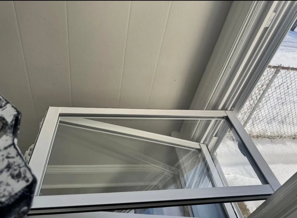 Custom outdoor landscaping experts serving Milwaukee, WI - Professional and Commercial Cleaning