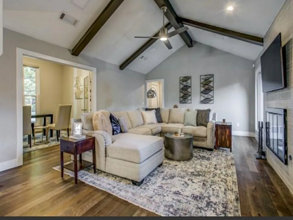 Professional lawn care service experts serving Fredericksburg, VA - Professional Building Care