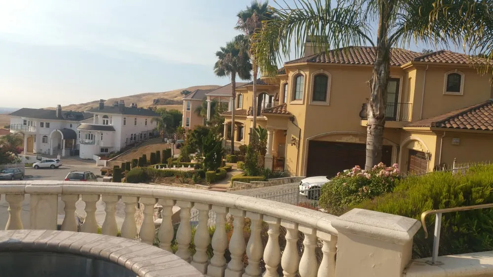 Professional residential landscaping experts serving San Jose, CA - Professional Camel Landscaping