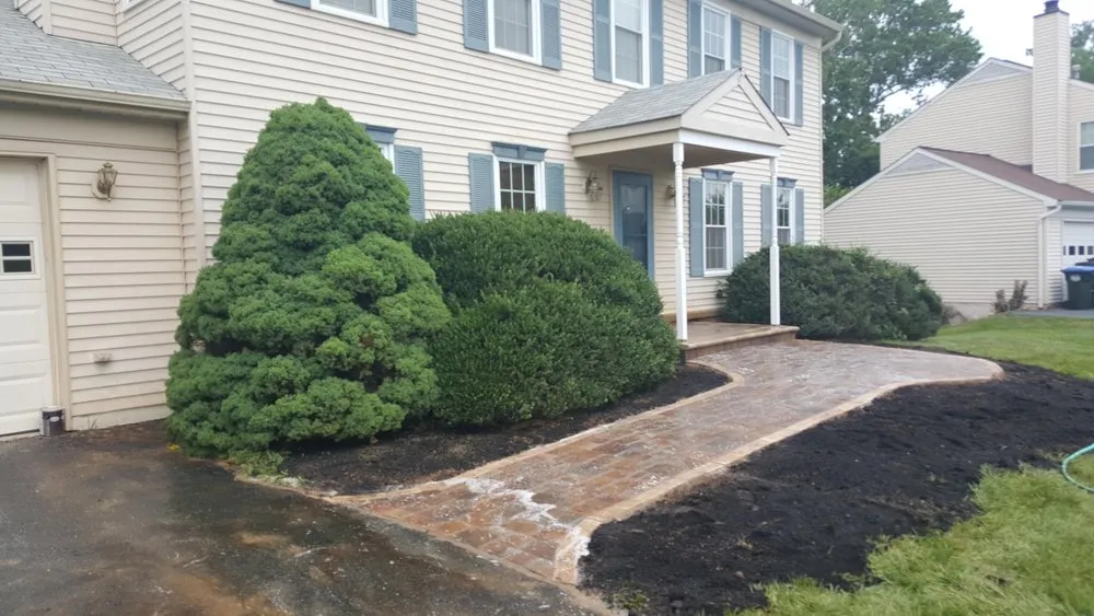 Trusted yard maintenance in Sterling, VA - Professional Care Landscaping