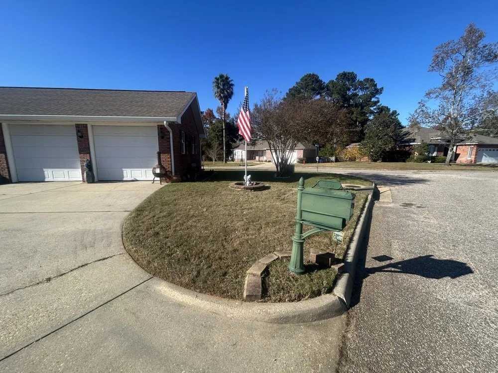 Trusted landscaping services in Ashford, AL - Professional Edge Lawn Care