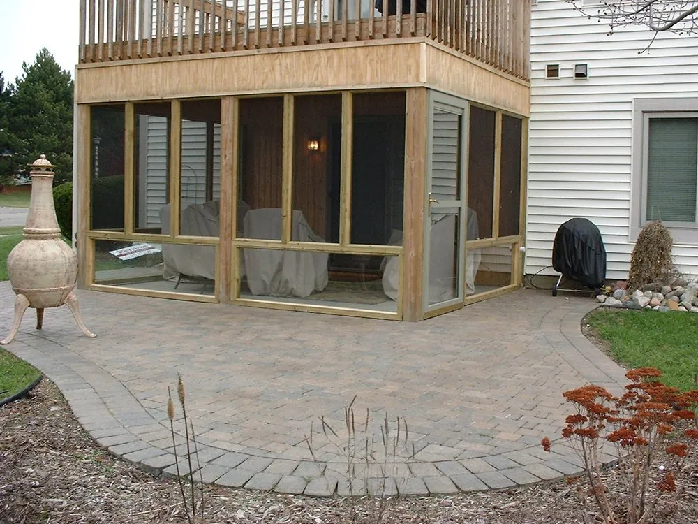 Custom garden landscaping for homes across Dimondale, MI - Professional Gardener & Landscape Services