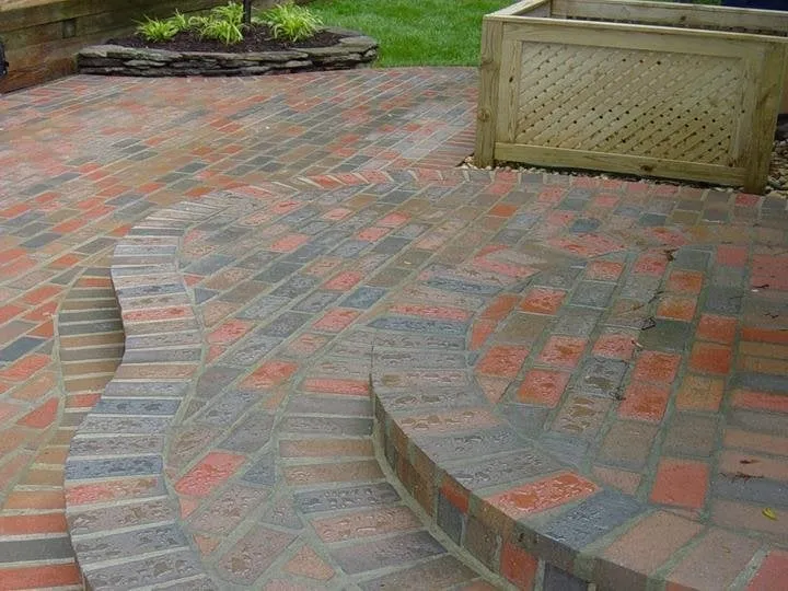 Expert yard cleanup service for homes across Lorton, VA - Professional Grounds