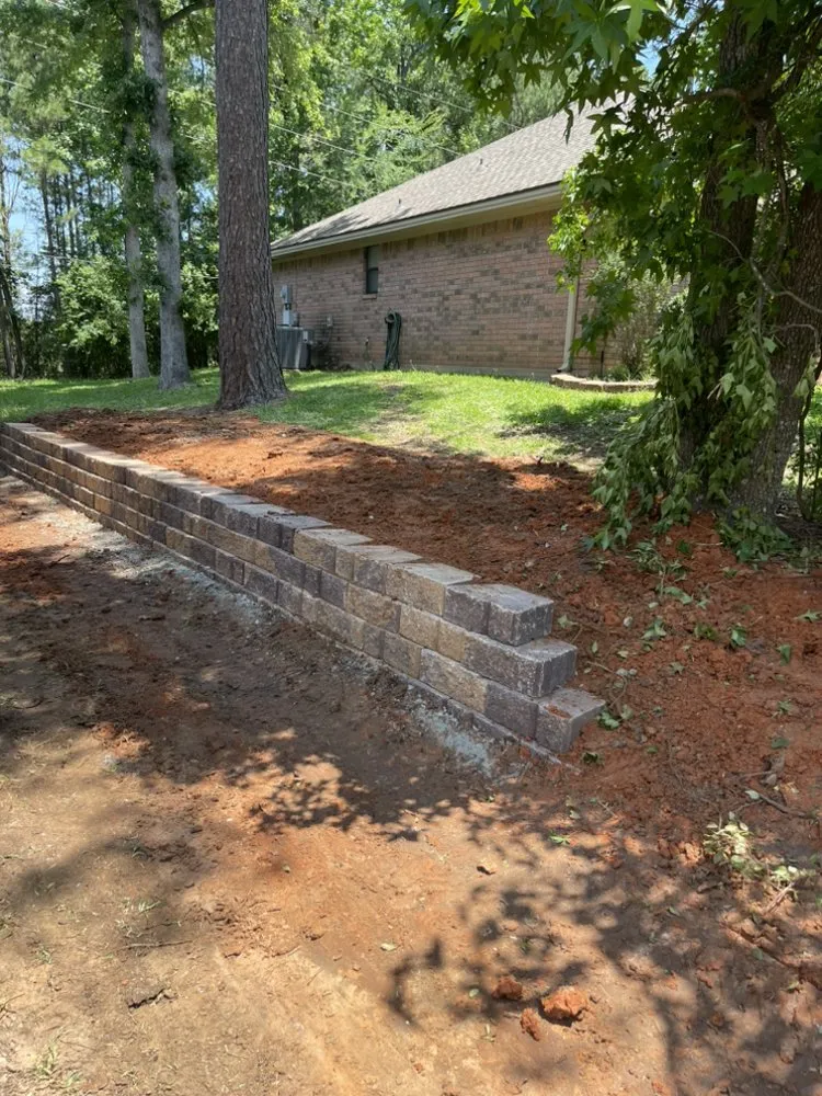 Top-rated outdoor landscaping for year-round maintenance across Huntsville, TX - Professional Landscape Management