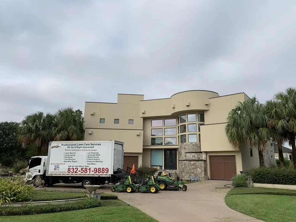 Trusted outdoor landscaping experts serving San Leon, TX - Professional Lawn Care Services