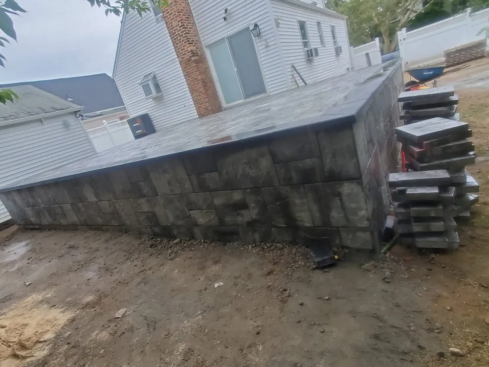 Reliable landscape installation experts serving Central Islip, NY - Professional Masters In Construction And Lawn