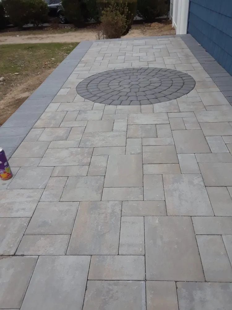 Top-rated yard maintenance for year-round maintenance in Central Islip, NY by Professional Masters In Construction And Lawn