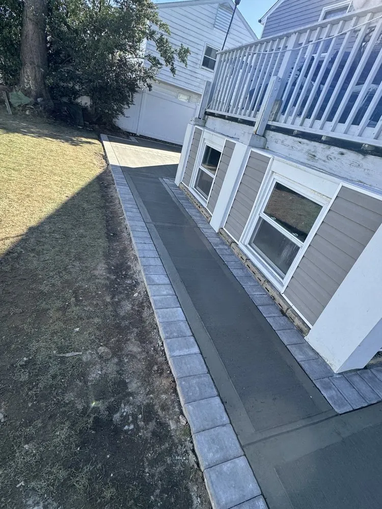 Affordable yard maintenance in Central Islip, NY - Professional Masters In Construction And Lawn