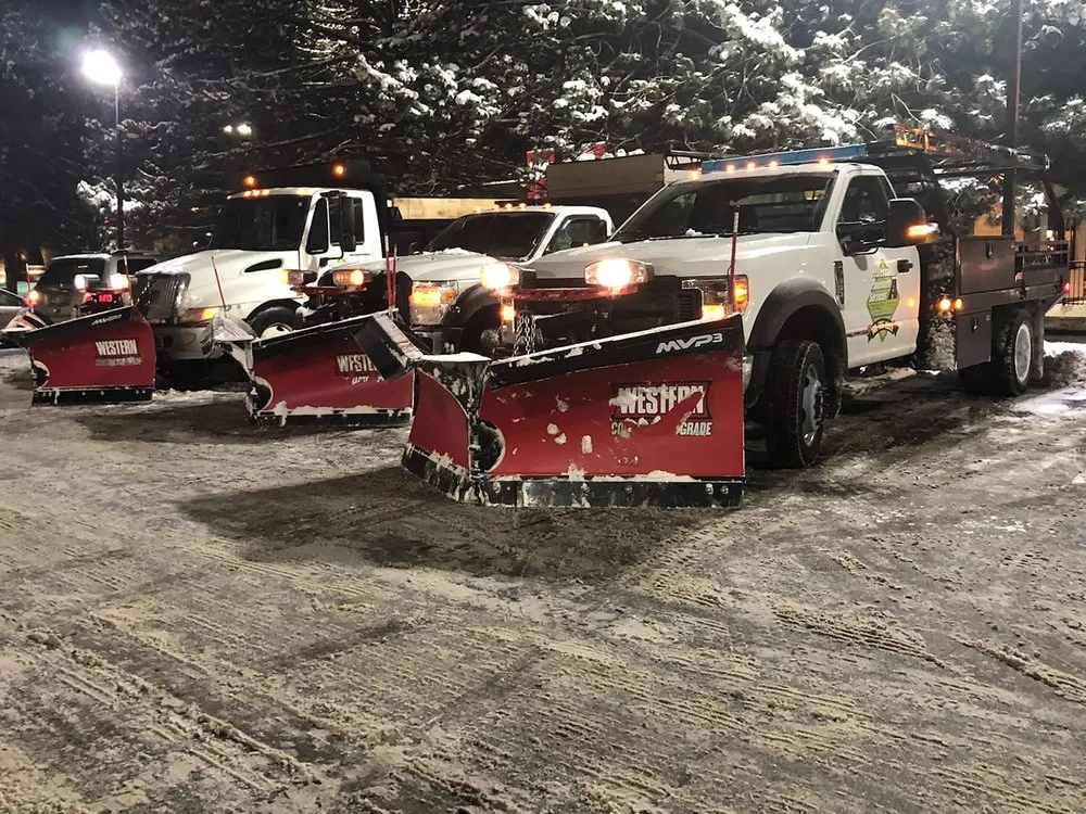 Trusted yard maintenance in Delaware, OH - Professional Pavement Services