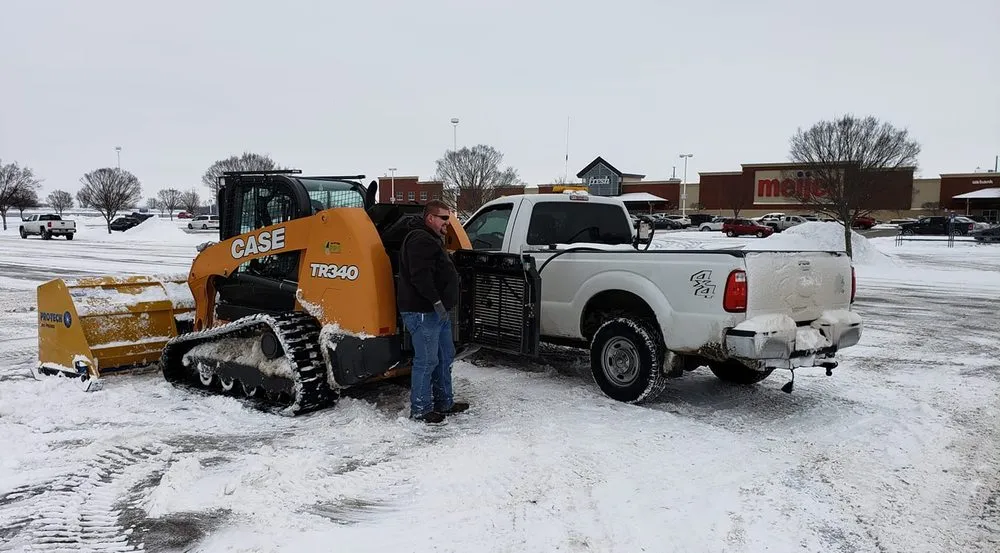 Local outdoor landscaping experts serving Delaware, OH - Professional Pavement Services