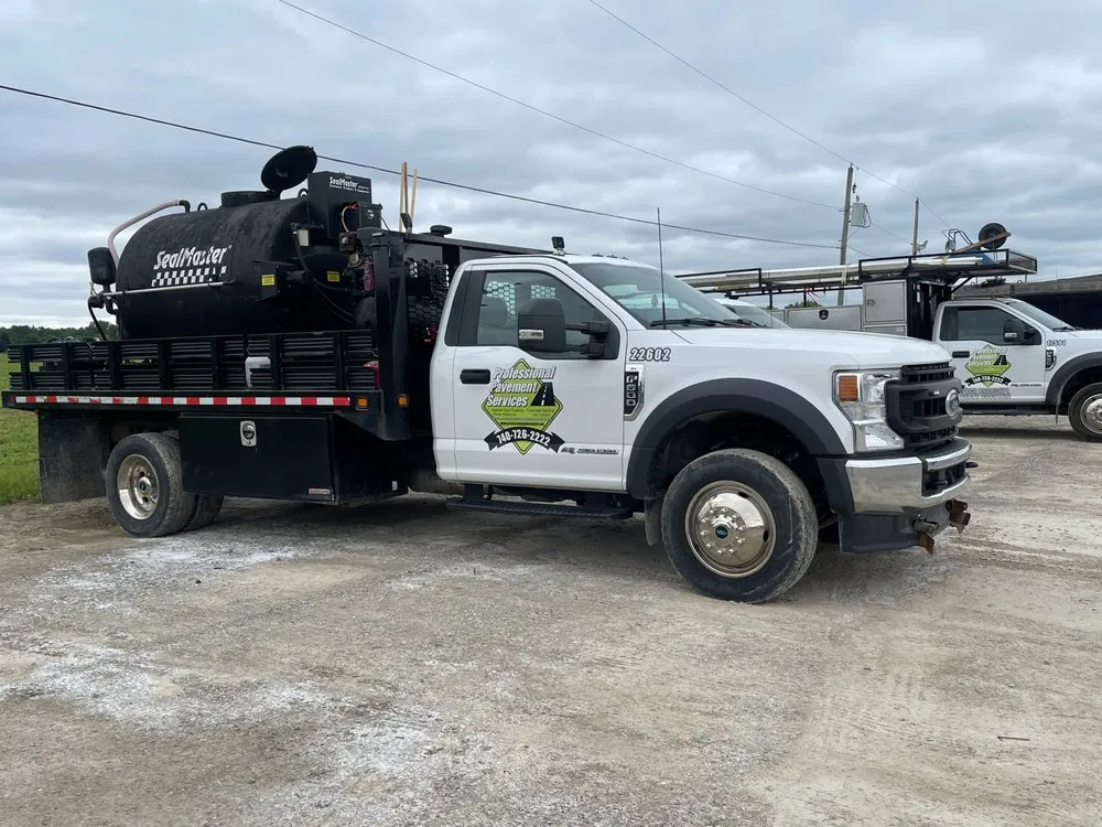 Expert lawn care service in Findlay, OH - Professional Pavement Services