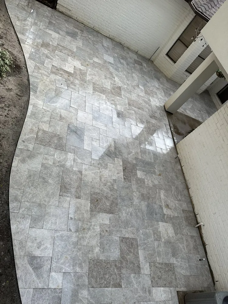 Custom lawn care service experts serving Houston, TX - Professional Pavers