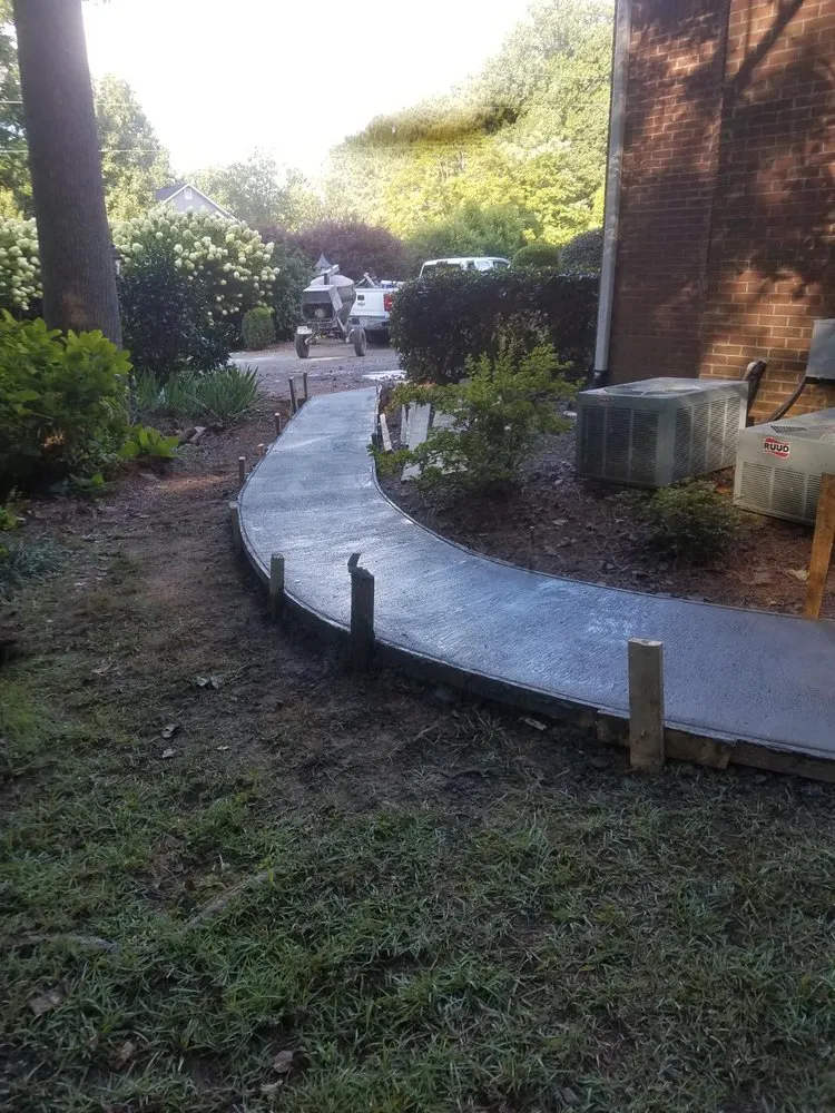 Professional landscape design experts serving Loganville, GA - Professional Strawing Services