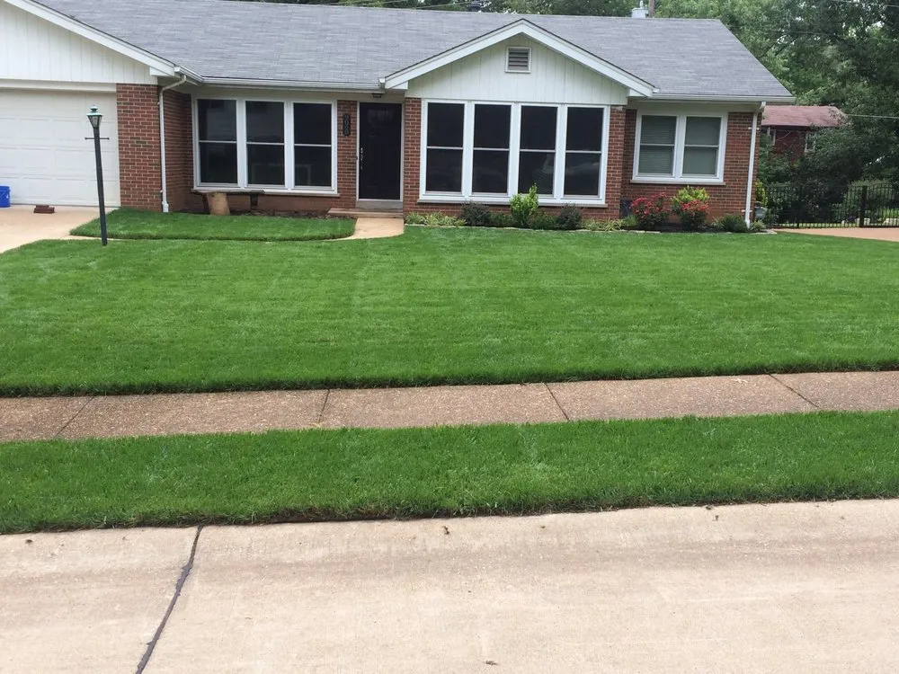 Custom outdoor landscaping in House Springs, MO - Professionally Designed Services