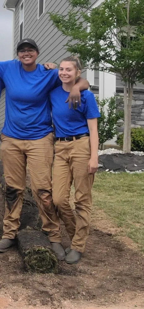 Professional residential landscaping experts serving Lincolnton, NC - Profriendly