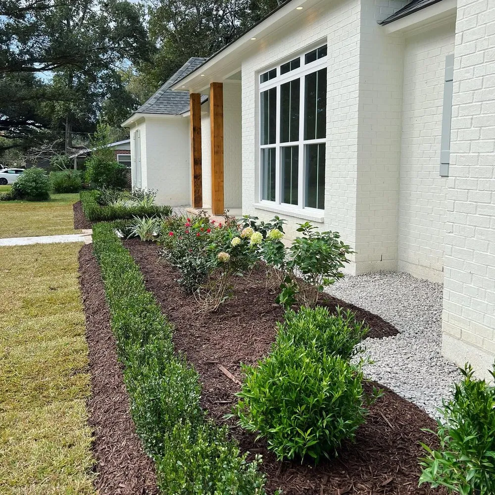 Trusted outdoor landscaping experts serving Baton Rouge, LA - Progreen Lawn & Landscape