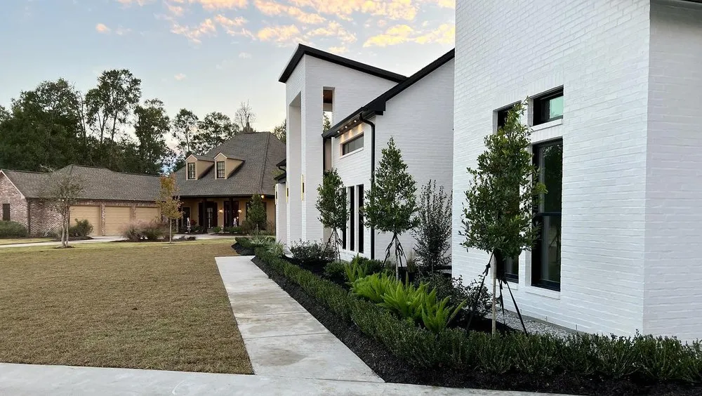 Reliable outdoor landscaping experts serving Baton Rouge, LA - Progreen Lawn & Landscape