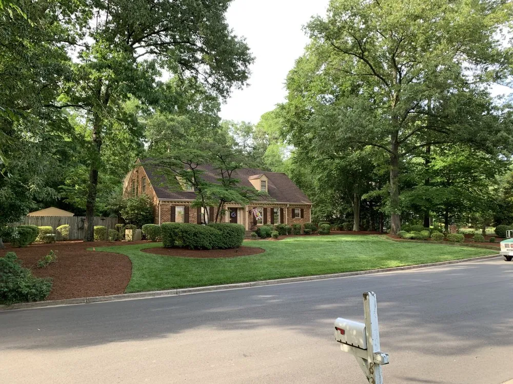 Local outdoor landscaping experts serving Midlothian, VA - Project Lawn Pros