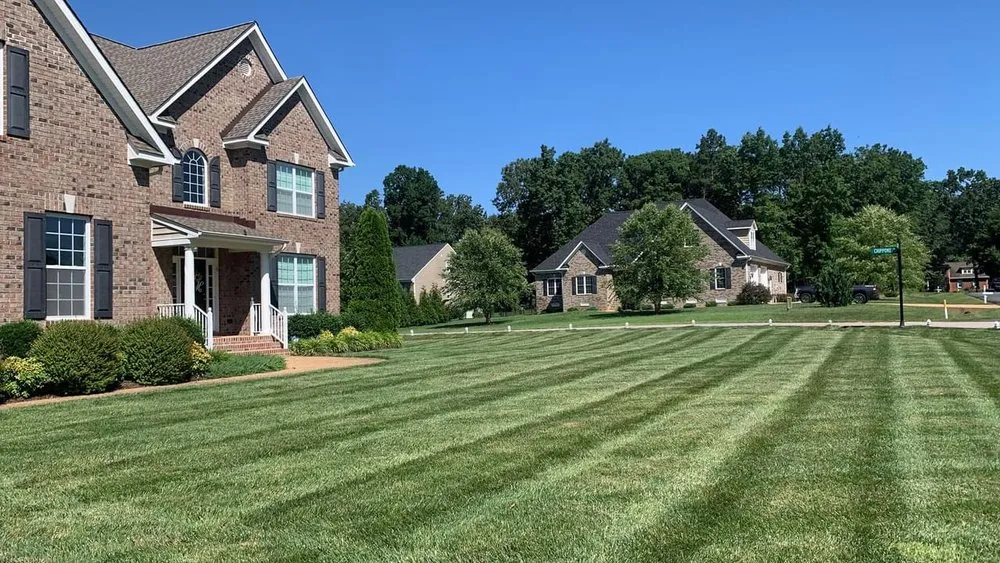 Professional yard maintenance experts serving Midlothian, VA - Project Lawn Pros