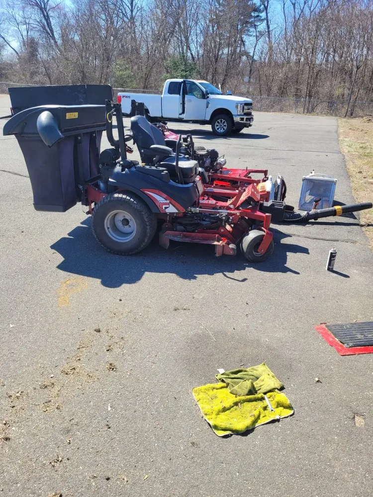 Top-rated yard maintenance with custom design across Bloomfield, CT - Project Revive Landscaping Design