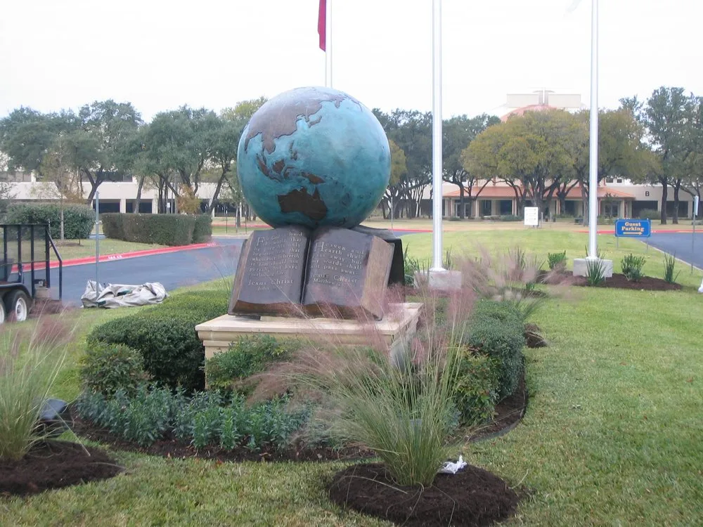 Professional yard cleanup service experts serving Cedar Park, TX - Projects Plus Austin