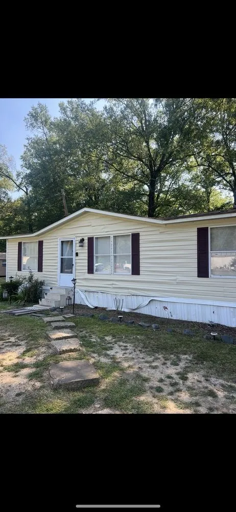 Custom garden landscaping for homes in West Monroe, LA by Projects WM