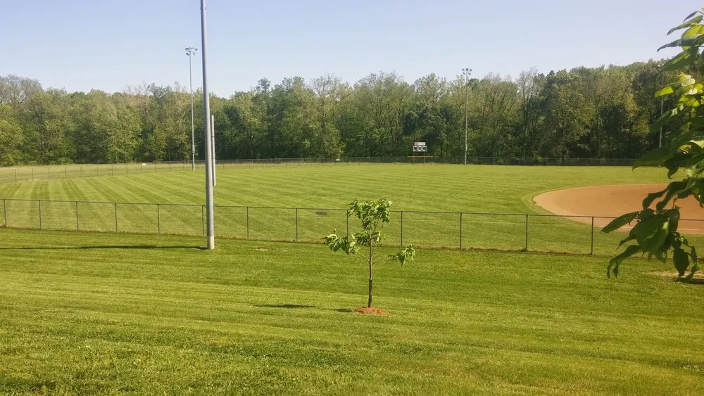 Affordable landscaping services experts serving Jefferson City, MO - ProLawn Landscape Maintenance