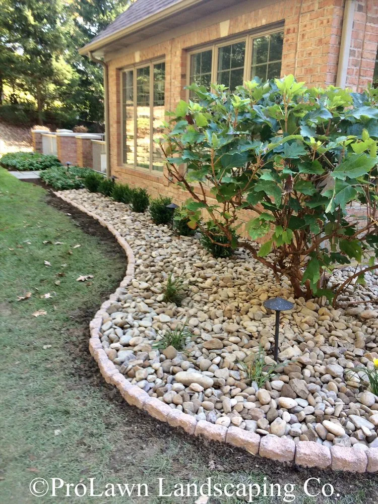 Professional yard cleanup service in Altoona, PA - Prolawn Landscaping & Maintenance