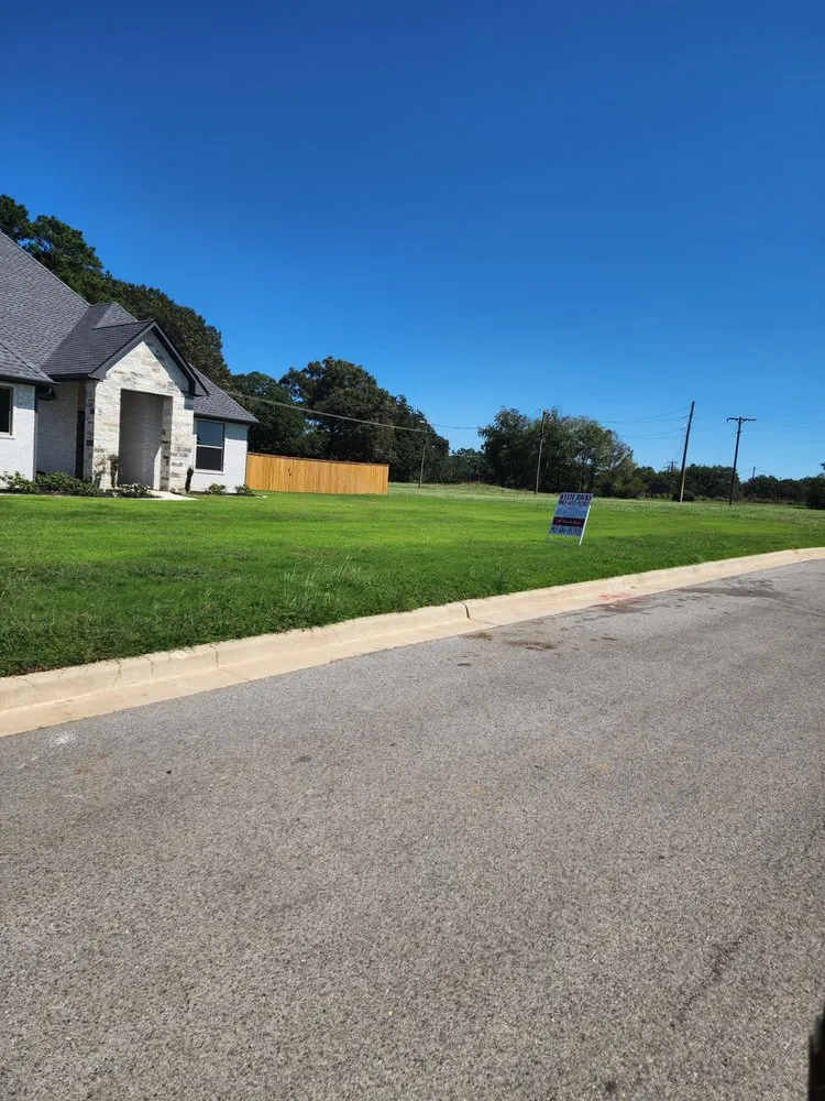 Expert landscape installation experts serving Longview, TX - Prolific Lawncare Services