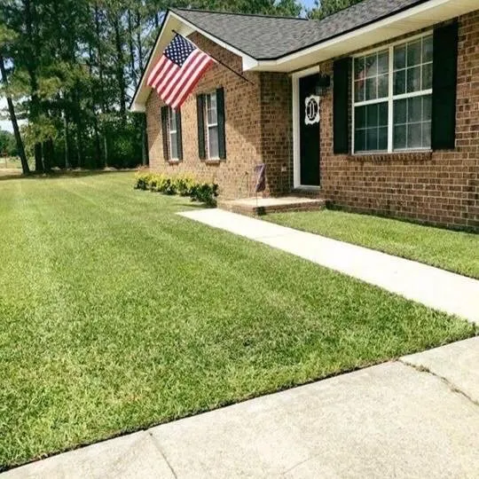 Custom garden landscaping in Moncks Corner, SC by Proline Landscaping