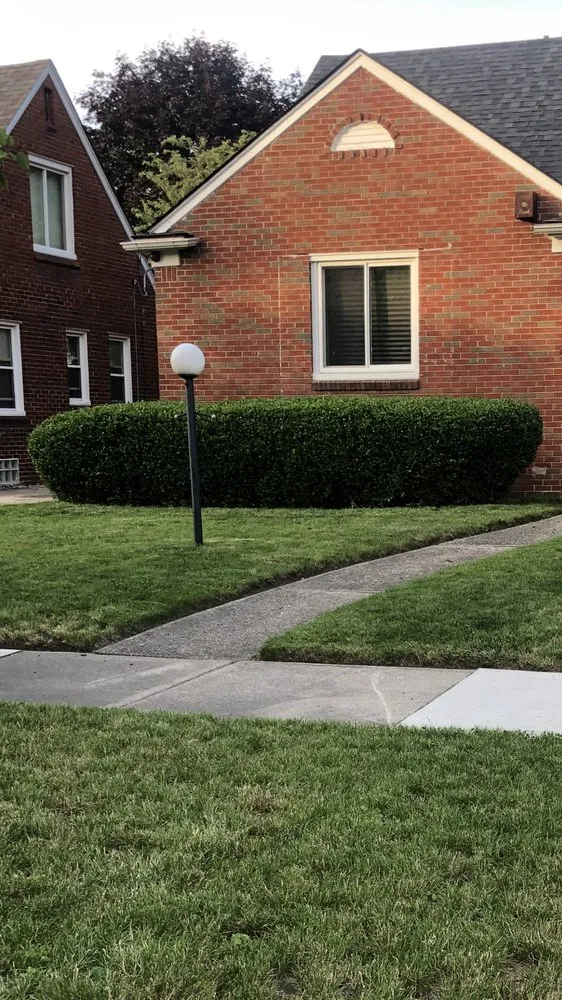 Trusted landscaping services in Detroit, MI by Proline Lawn Manicuring Service