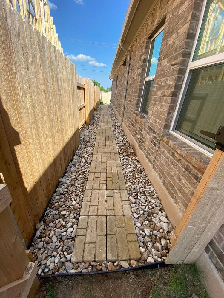 Custom lawn care service for residential properties across Round Rock, TX - Prominent Services