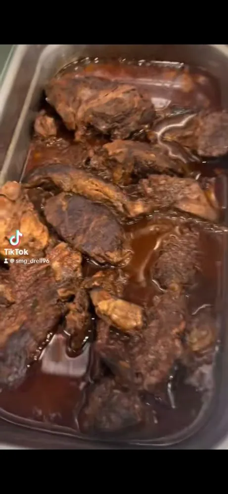 Reliable residential landscaping in Louisville, KY by Prominent Works